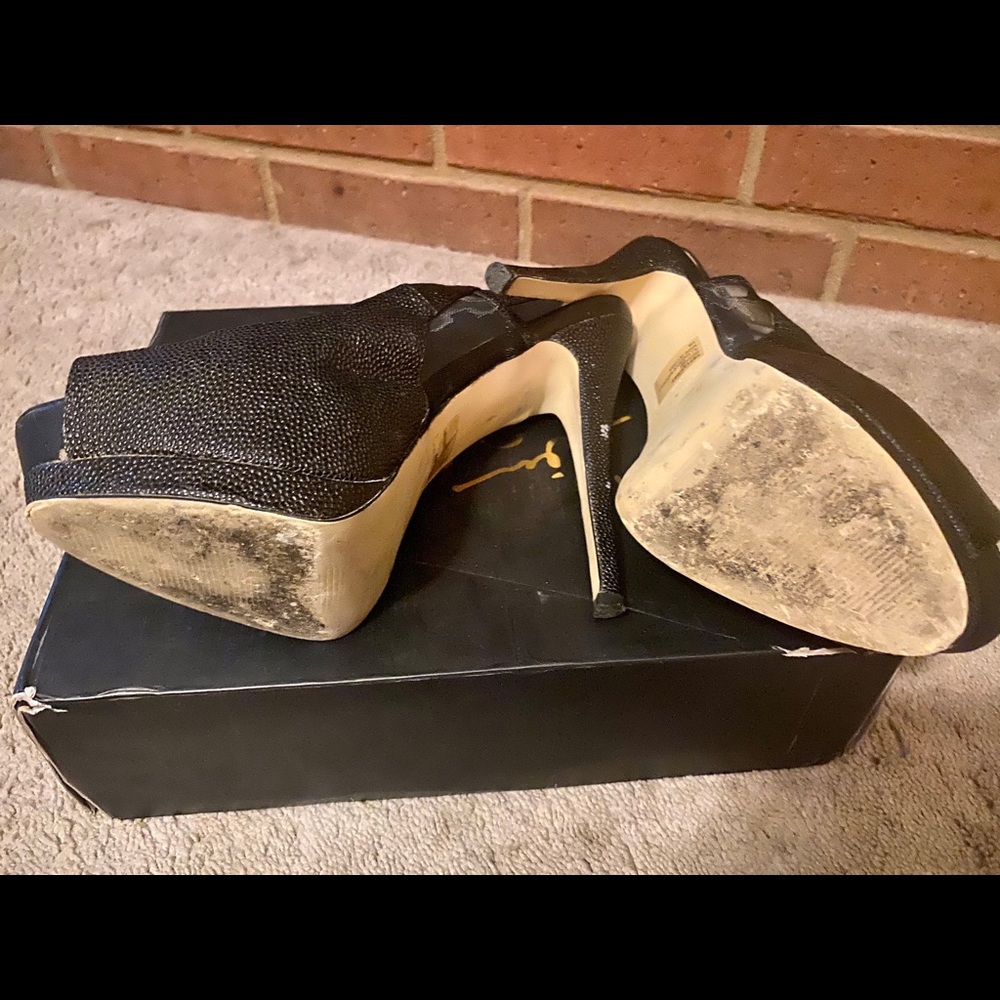 Colin Stuart Black platform sandals - Picture 6 of 6